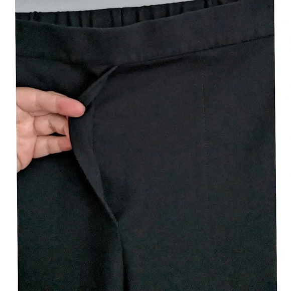 St. John Pull On Ponte Pant - Picture 3 of 6